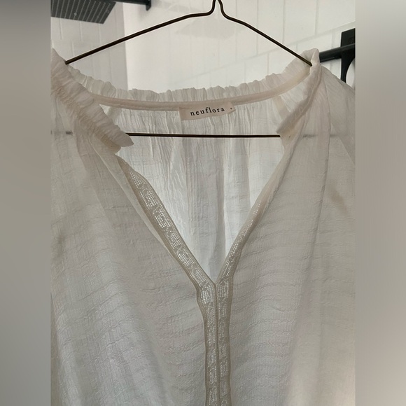 Neuflora blouse - Picture 2 of 3